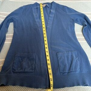 Loft blue cardigan with two pockets